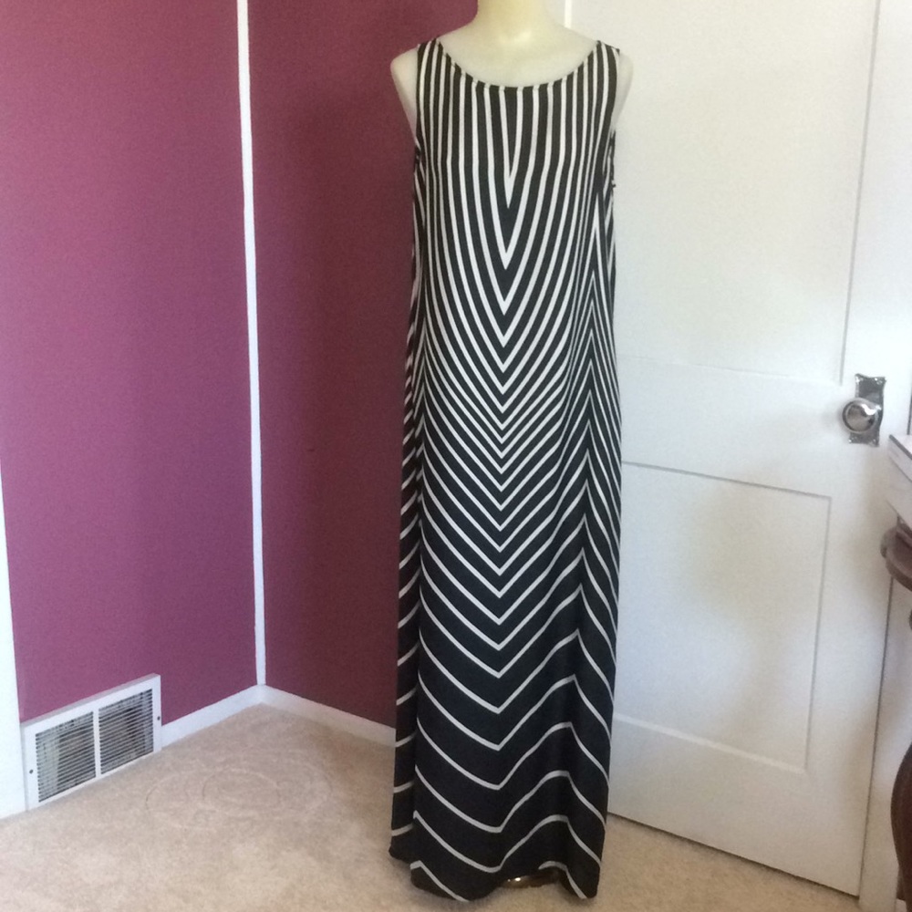 Black/ Beige Maxi dress
